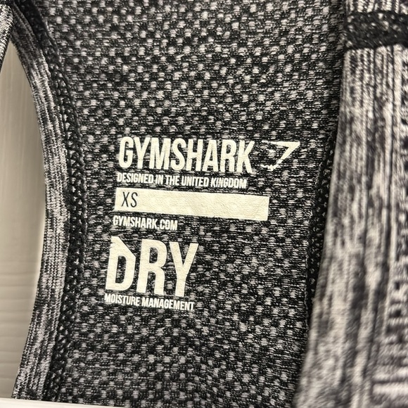 Gym shark tank top - Picture 3 of 8